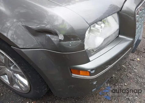 2008 Chrysler 300 Touring from USA, damaged, VIN 2C3LA53G68H259202